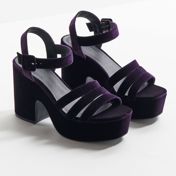 Urban Outfitters Shoes - UO Avery Platform Heel Size 6 NEW